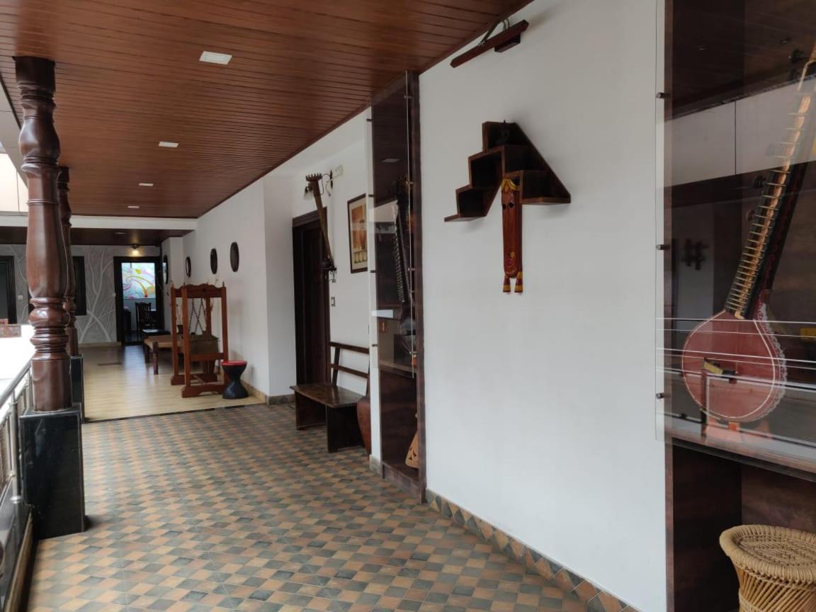 Hotel Mudra Midtown Suites & Rooms Kalasa Zewnętrze zdjęcie