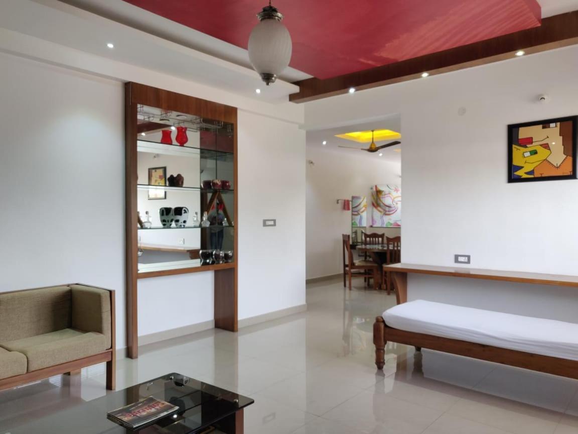 Hotel Mudra Midtown Suites & Rooms Kalasa Zewnętrze zdjęcie